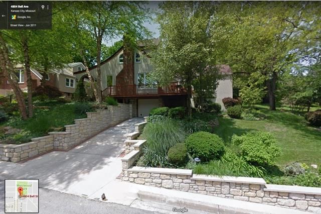 4804 Bell St, Kansas City, MO 64112