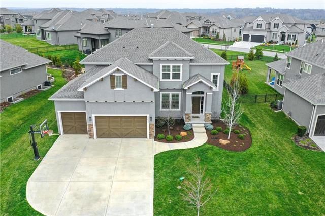 15625 Windsor St, Overland Park, KS 66224