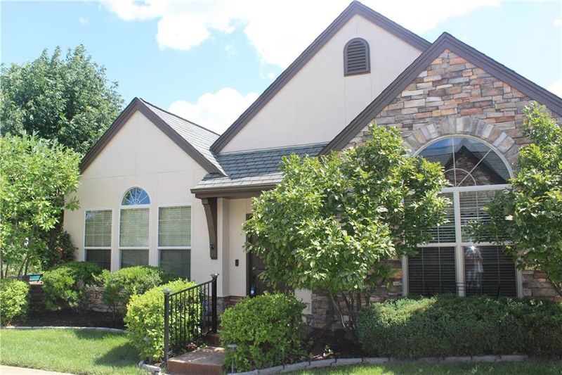 13176 Goodman St, Overland Park, KS 66213