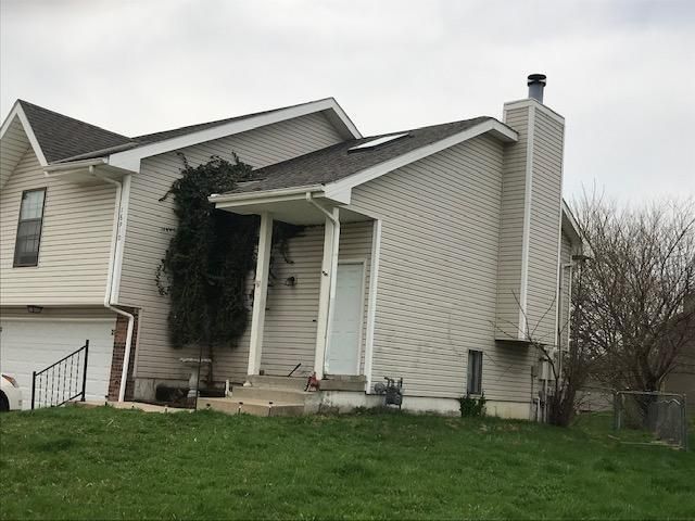 18908 E Manor Dr, Independence, MO 64058