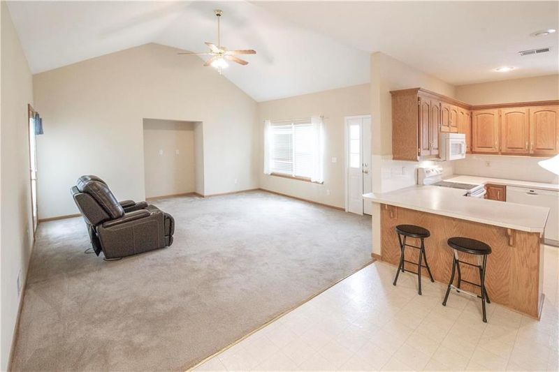 8338 Lafayette Ave, Kansas City, KS 66109