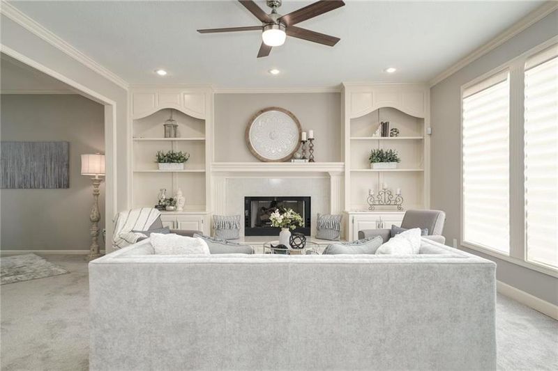 14611 Floyd St, Overland Park, KS 66223