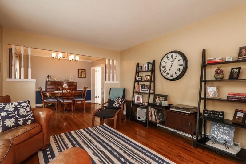 9209 Lowell Ave, Overland Park, KS 66212