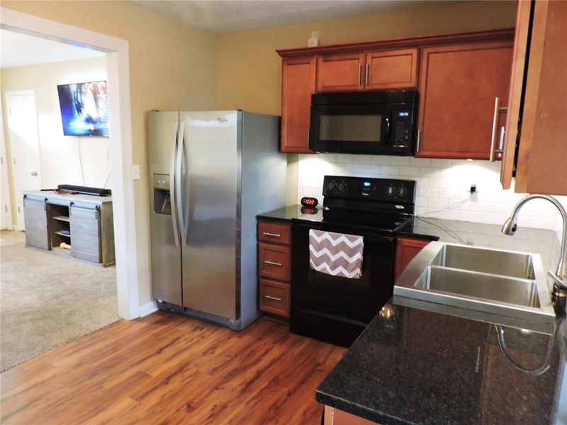 15201 E 48 Ter, Kansas City, MO 64136