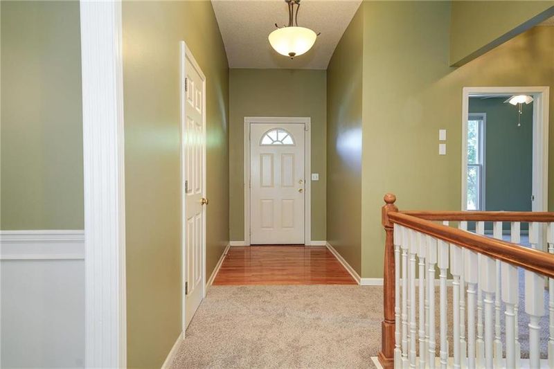 12926 Slater St, Overland Park, KS 66213