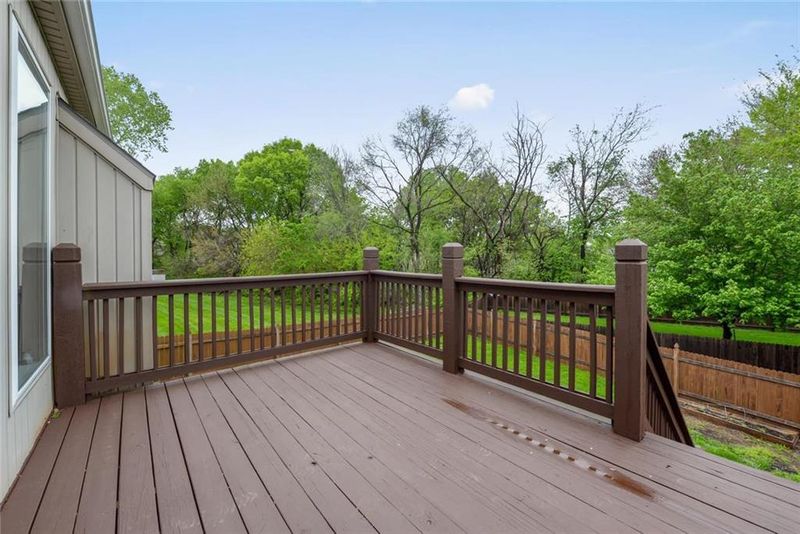 7708 W 148th St, Overland Park, KS 66223
