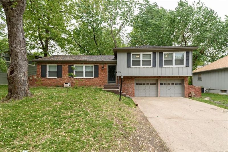 4219 E 104th Ter, Kansas City, MO 64137