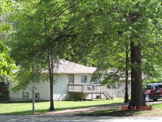 301 E 115th St, Kansas City, MO 64114