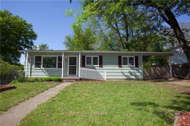 8024 Northrup Ave, Kansas City, KS 66112