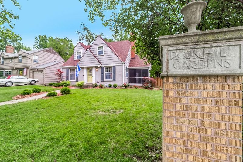 401 E 73rd Ter, Kansas City, MO 64131