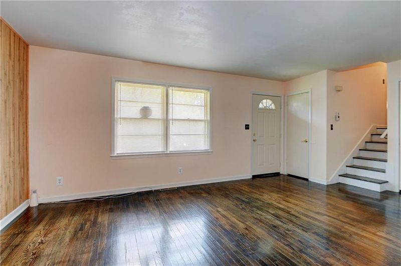 1836 E 85th St, Kansas City, MO 64132