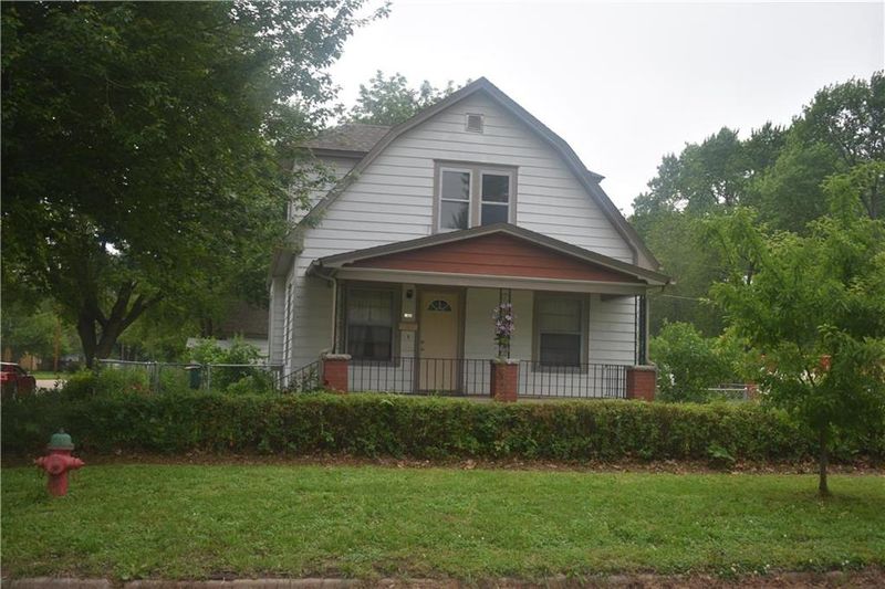 1003 NE Arter Ave, Topeka, KS 66616