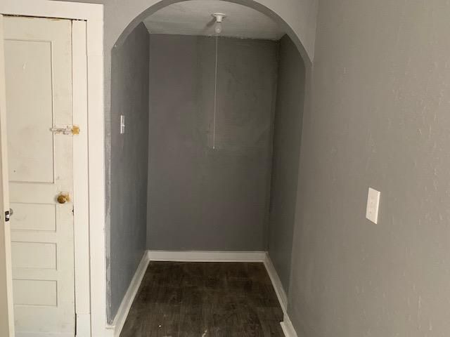 1618 E 37th St, Kansas City, MO 64109