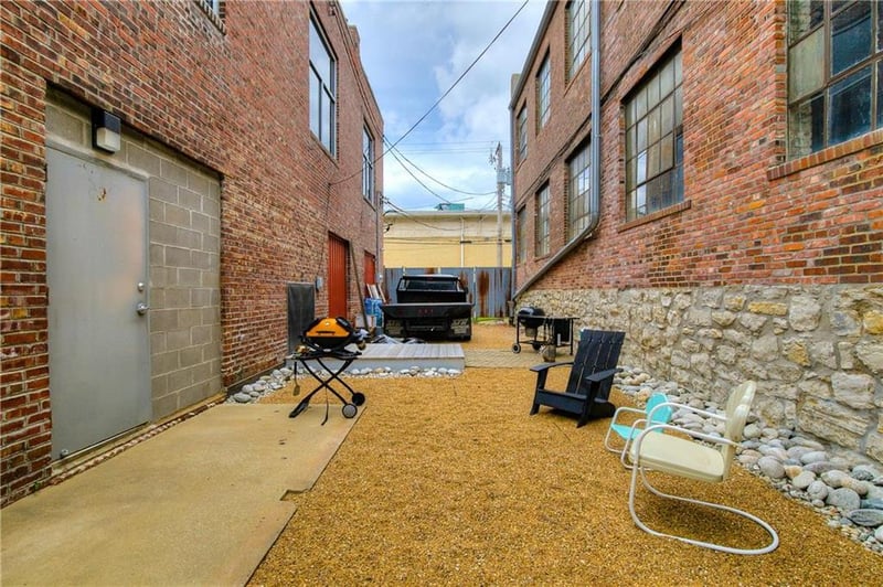 1401 Kansas Ave, Kansas City, MO 64127