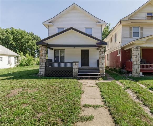 4623 E 9th St, Kansas City, MO 64124