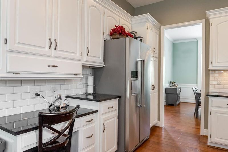13008 Bluejacket St, Overland Park, KS 66213
