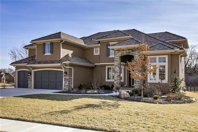 15232 Carter St, Overland Park, KS 66221