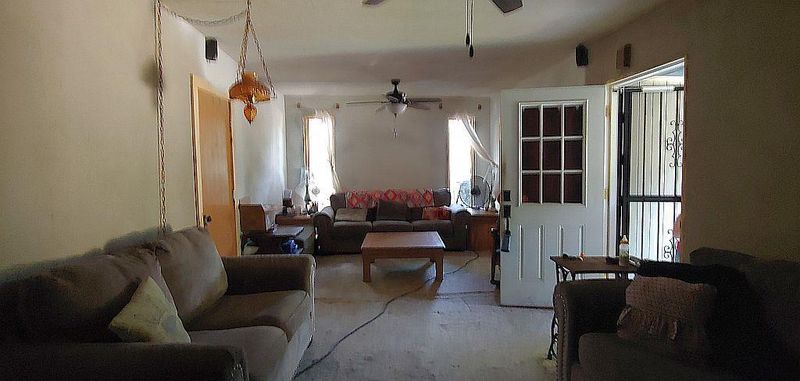 1225 S Main St, Independence, MO 64055