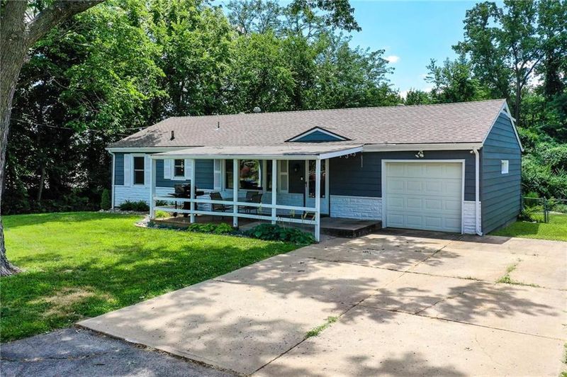 6113 NE 50th St, Kansas City, MO 64119