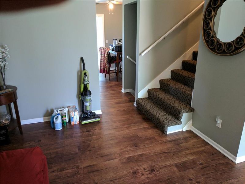 325 N Olathe View Rd, Olathe, KS 66062