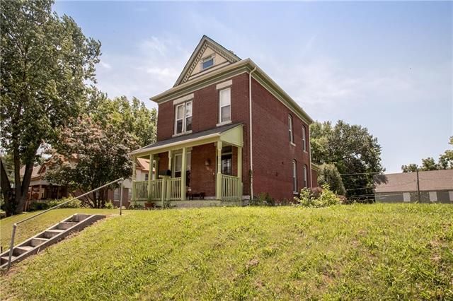 3007 E 7th St, Kansas City, MO 64124
