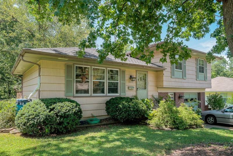 3003 E 107th Ter, Kansas City, MO 64137