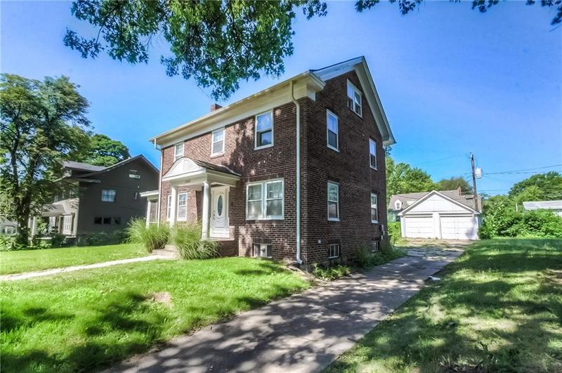 7328 Highland Ave, Kansas City, MO 64131