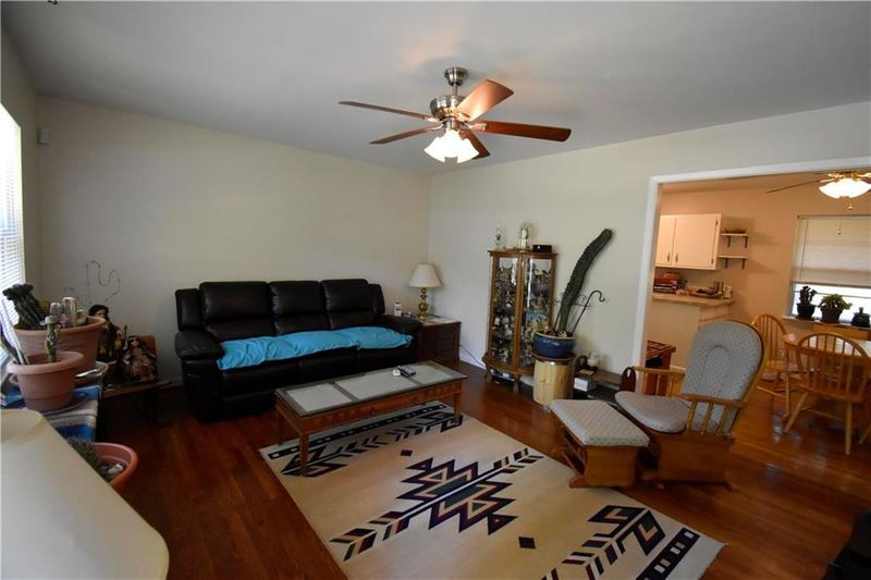 4515 E 112th Ter, Kansas City, MO 64137