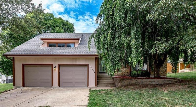 12904 E 57th Ter, Kansas City, MO 64133