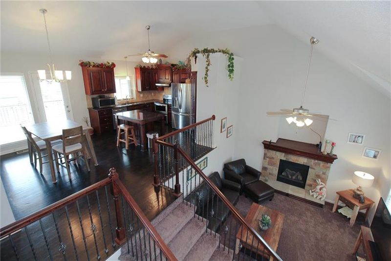 1311 NE 107th St, Kansas City, MO 64155