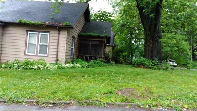1305 6th Ave, Leavenworth, KS 66048