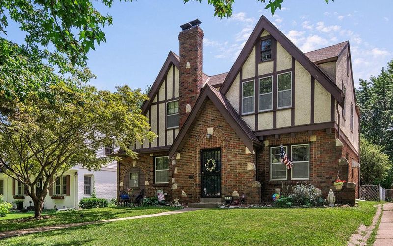 609 E 72nd Ter, Kansas City, MO 64131