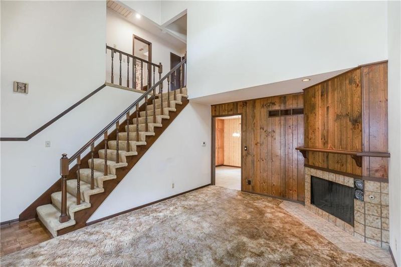 8554 Wedd St, Overland Park, KS 66212