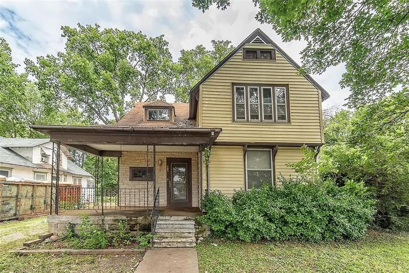 605 W 4th Ave, Garnett, KS 66032