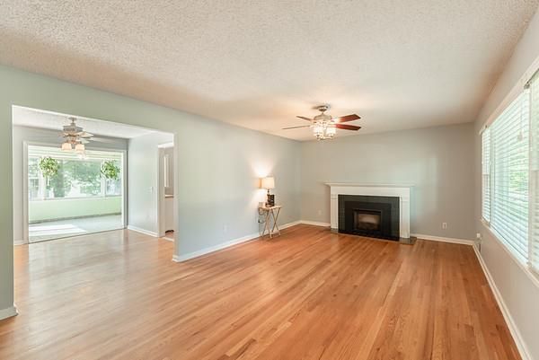 4424 Norwood Ave, Kansas City, MO 64133