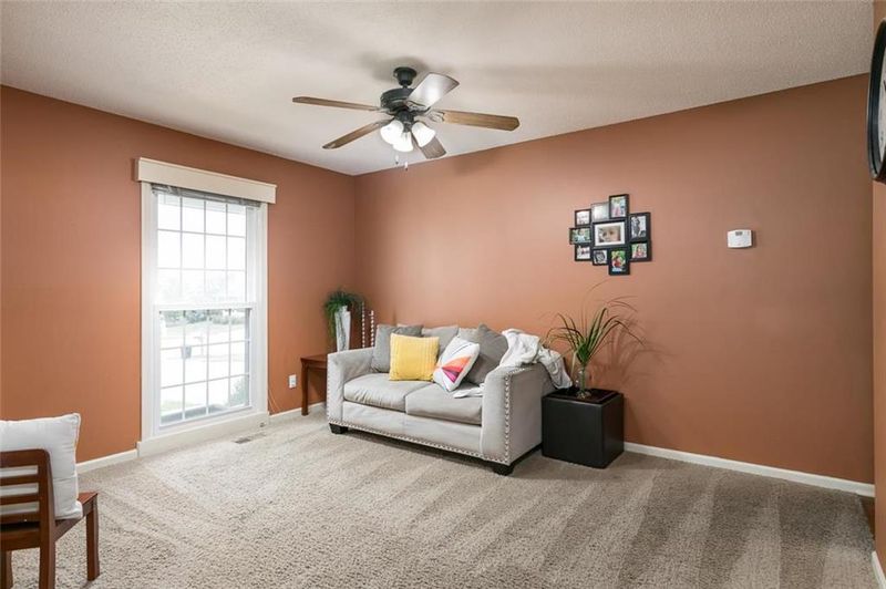 8423 N Winter Ave, Kansas City, MO 64153