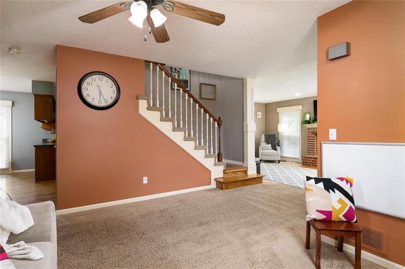 8423 N Winter Ave, Kansas City, MO 64153