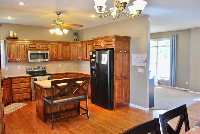8128 NE 99th Ter, Kansas City, MO 64157