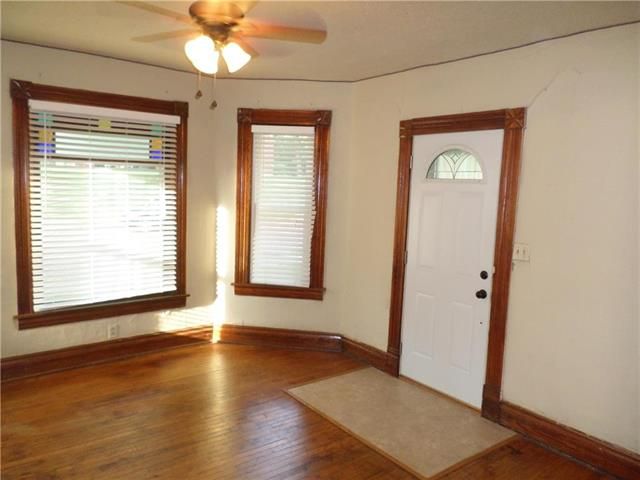317 Mound St, Atchison, KS 66002