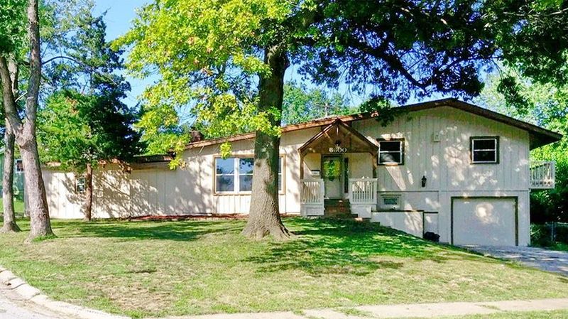6600 E 100th St, Kansas City, MO 64134