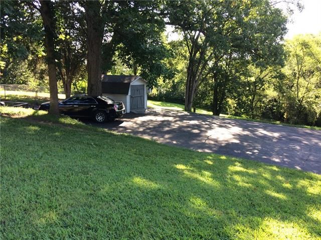 4605 NW Belton Ave, Riverside, MO 64150