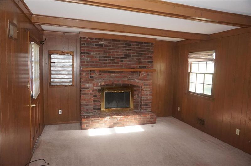 14200 E 43rd St, Independence, MO 64055