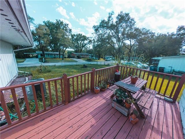 1615 Rose Ln, Lawrence, KS 66044