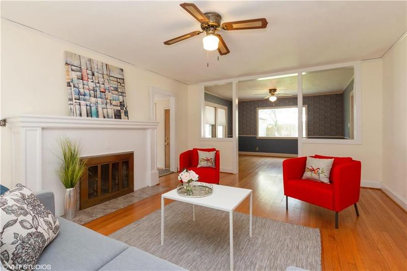 6426 Main St, Kansas City, MO 64113