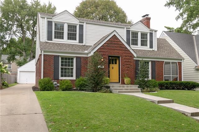 436 E 66th St, Kansas City, MO 64131