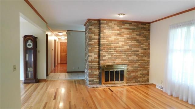 13206 E 49th Ter, Kansas City, MO 64133