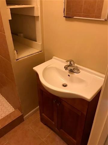 8308 E 116th St, Kansas City, MO 64134