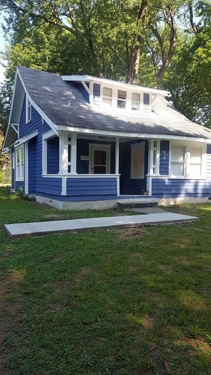 5730 Garfield Ave, Kansas City, MO 64130