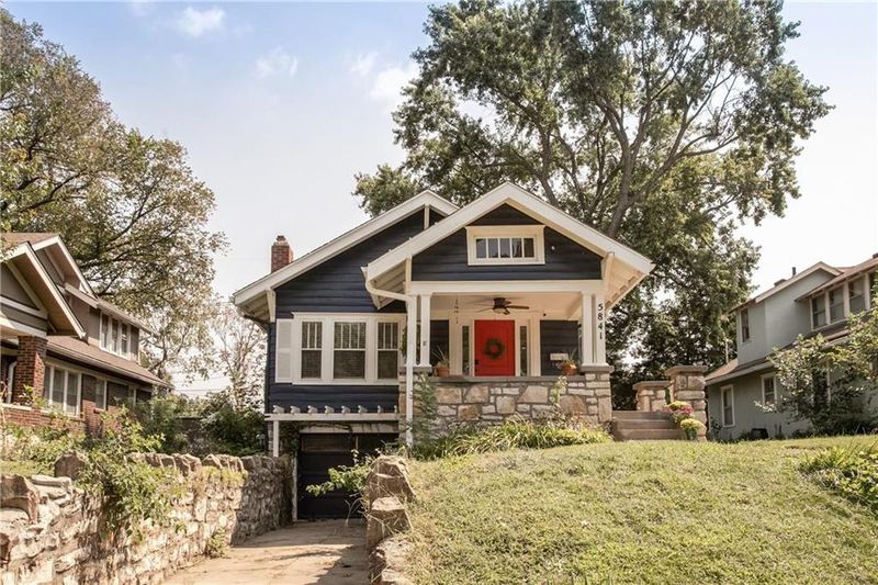5841 Harrison St, Kansas City, MO 64110
