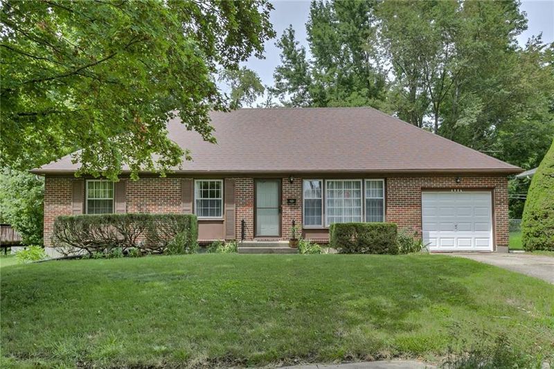 6806 E 85th Ter, Kansas City, MO 64138